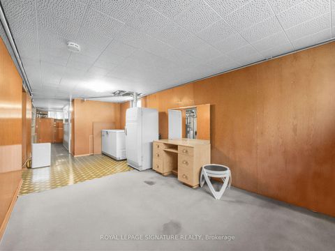 Photo 12 at 68 Beacham Crescent, Sullivan, Toronto