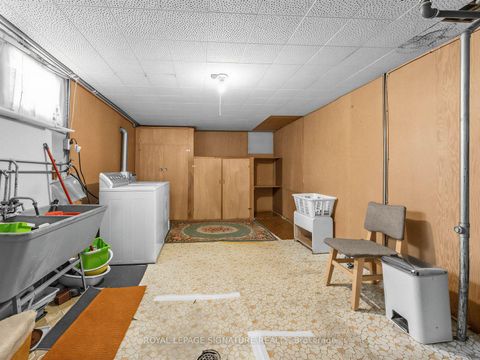 Photo 15 at 68 Beacham Crescent, Sullivan, Toronto
