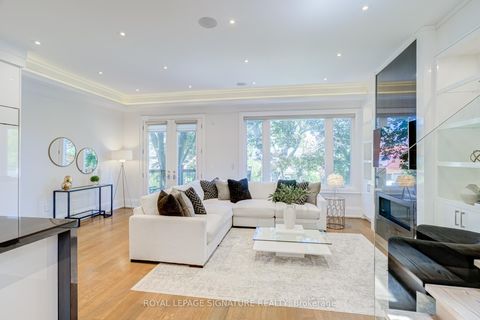 Photo 13 at 200 Snowdon Avenue, Lawrence Park North, Toronto