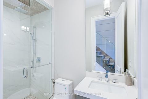 Photo 32 at 200 Snowdon Avenue, Lawrence Park North, Toronto