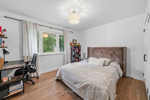 Photo 17 at 11 Yewfield Crescent, Don Mills, Toronto