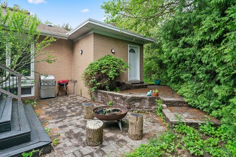 Photo 31 at 11 Yewfield Crescent, Don Mills, Toronto