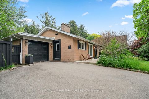Photo 34 at 11 Yewfield Crescent, Don Mills, Toronto