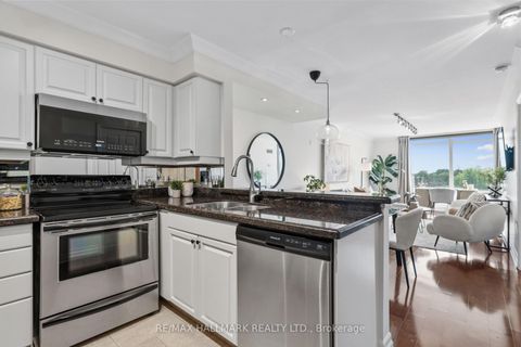 Photo 4 at 511 - 3840 Bathurst Street, Clanton Park, Toronto