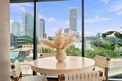 Photo 9 at 604 - 51 Trolley Crescent, Moss Park, Toronto