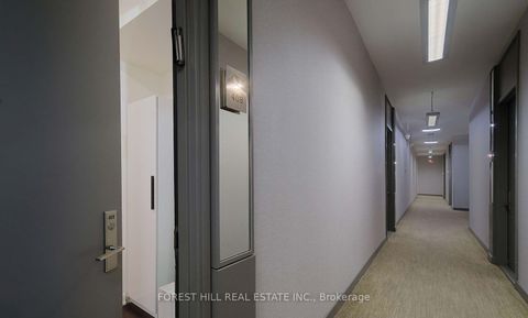 Photo 2 at 408 - 380 Macpherson Avenue, Casa Loma, Toronto