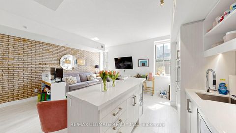 Photo 1 at 303 - 39 Sherbourne Street, Moss Park, Toronto