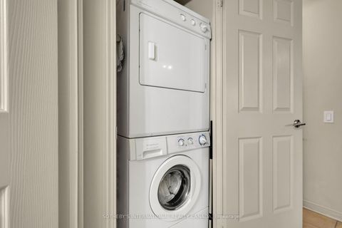 Photo 17 at 407 - 481 Rosewell Avenue, Lawrence Park South, Toronto