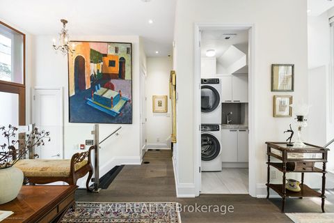 Photo 7 at 1084 Bay Street, Bay Street Corridor, Toronto
