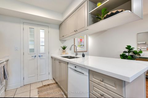 Photo 5 at 201 - 60 Aerodrome Crescent, Leaside, Toronto