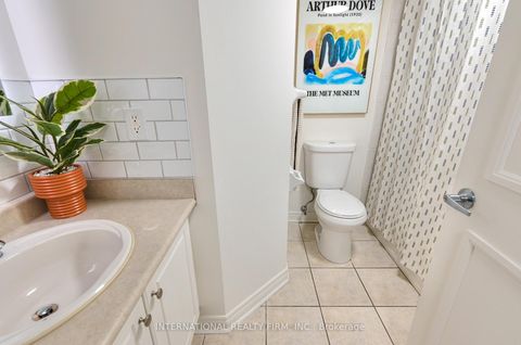 Photo 13 at 201 - 60 Aerodrome Crescent, Leaside, Toronto