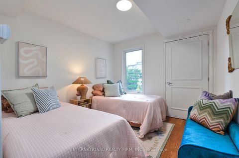 Photo 14 at 201 - 60 Aerodrome Crescent, Leaside, Toronto