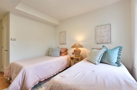 Photo 15 at 201 - 60 Aerodrome Crescent, Leaside, Toronto