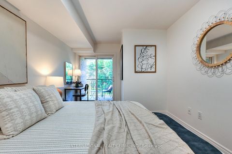 Photo 17 at 201 - 60 Aerodrome Crescent, Leaside, Toronto