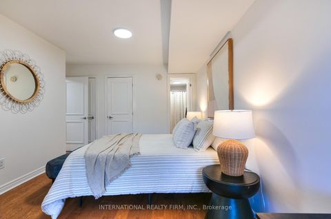 Photo 19 at 201 - 60 Aerodrome Crescent, Leaside, Toronto