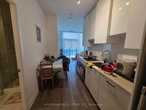 Photo 4 at PH15 - 195 Redpath Avenue, Mount Pleasant West, Toronto