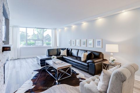 Photo 17 at 103 - 65 Huntingdale Boulevard, L'Amoreaux, Toronto