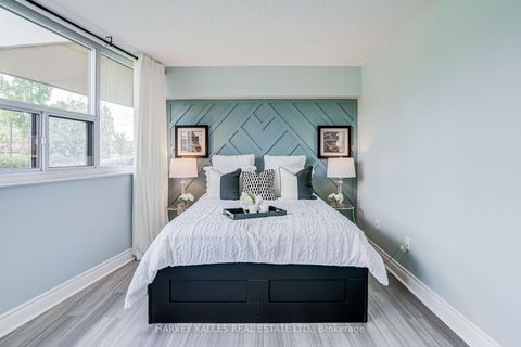Photo 24 at 103 - 65 Huntingdale Boulevard, L'Amoreaux, Toronto