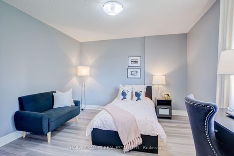 Photo 33 at 103 - 65 Huntingdale Boulevard, L'Amoreaux, Toronto