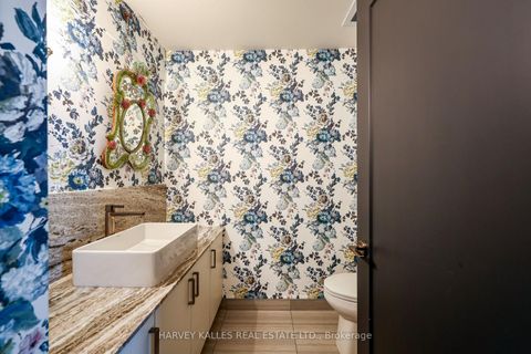 Photo 3 at 2407 - 101 Erskine Avenue, Mount Pleasant West, Toronto