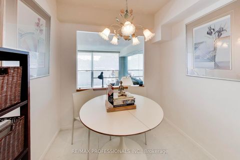 Photo 14 at 207 - 260 Scarlett Road, Smythe, Toronto