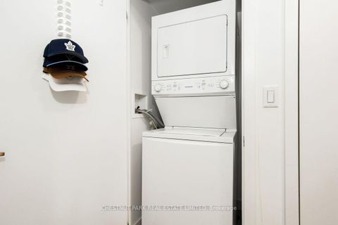 Photo 14 at 205 - 899 Queen Street E, South Riverdale, Toronto
