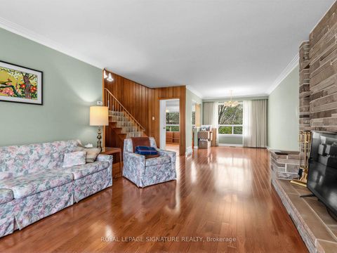 Photo 8 at 62 Dukinfield Crescent, Donalda, Toronto
