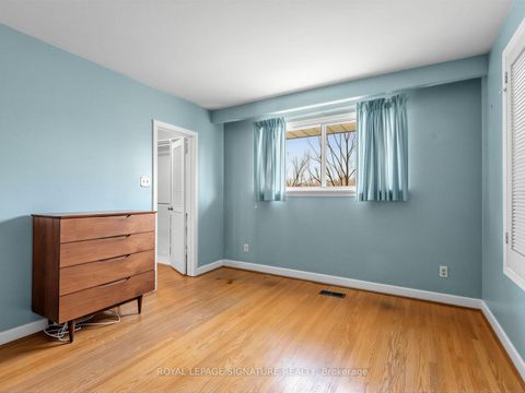 Photo 13 at 62 Dukinfield Crescent, Donalda, Toronto