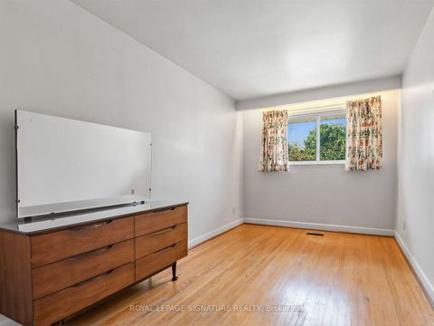 Photo 14 at 62 Dukinfield Crescent, Donalda, Toronto