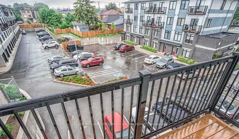 Photo 8 at 25 - 630 Rogers Road, Eglinton West, Toronto