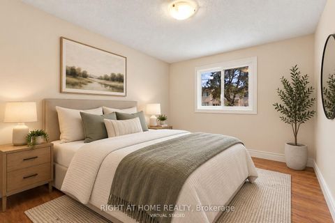 Photo 11 at 1 Argyle Road, Sunnidale, Barrie