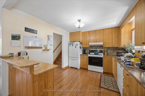 Photo 6 at 54 North Street, Sutton & Jackson's Point, Georgina