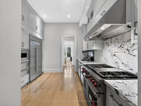 Photo 12 at 23 Sandfield Road, Don Mills, Toronto