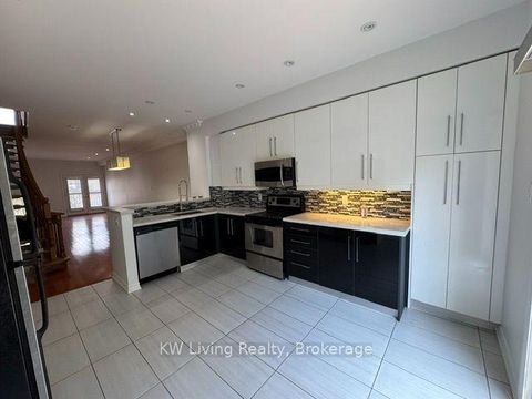 Photo 16 at 37B Green Belt Drive, Don Mills, Toronto