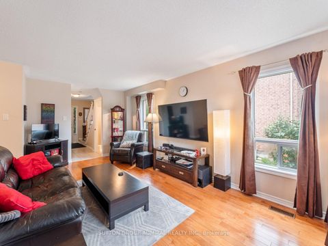 Photo 9 at 267 Warner Crescent, Summerhill Estates, Newmarket