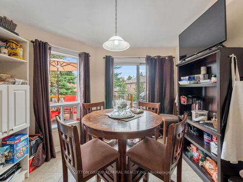 Photo 16 at 267 Warner Crescent, Summerhill Estates, Newmarket
