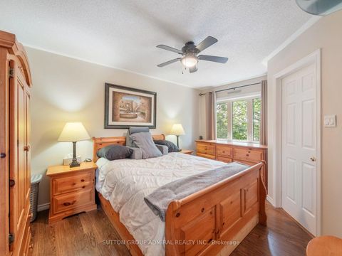 Photo 21 at 267 Warner Crescent, Summerhill Estates, Newmarket