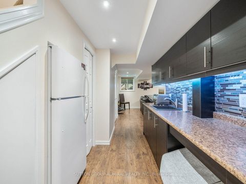 Photo 28 at 267 Warner Crescent, Summerhill Estates, Newmarket