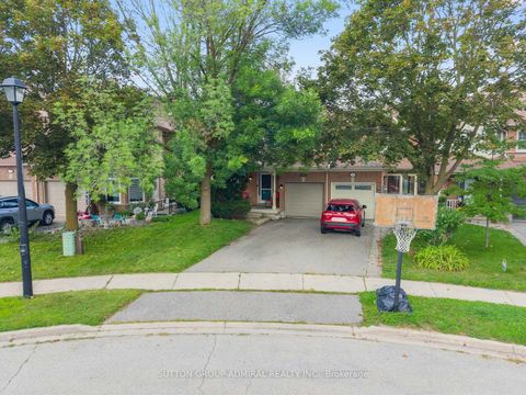 Photo 41 at 267 Warner Crescent, Summerhill Estates, Newmarket