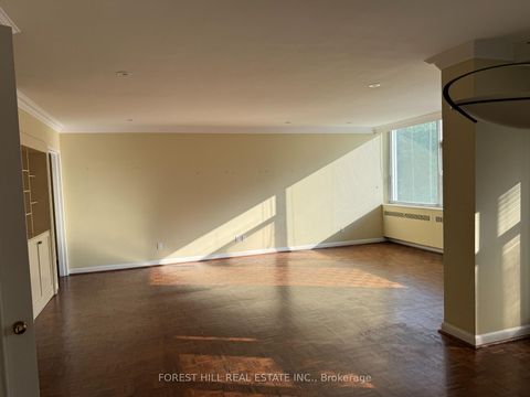 Photo 2 at 405 - 500 Avenue Road, Casa Loma, Toronto
