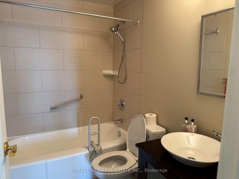 Photo 7 at 405 - 500 Avenue Road, Casa Loma, Toronto