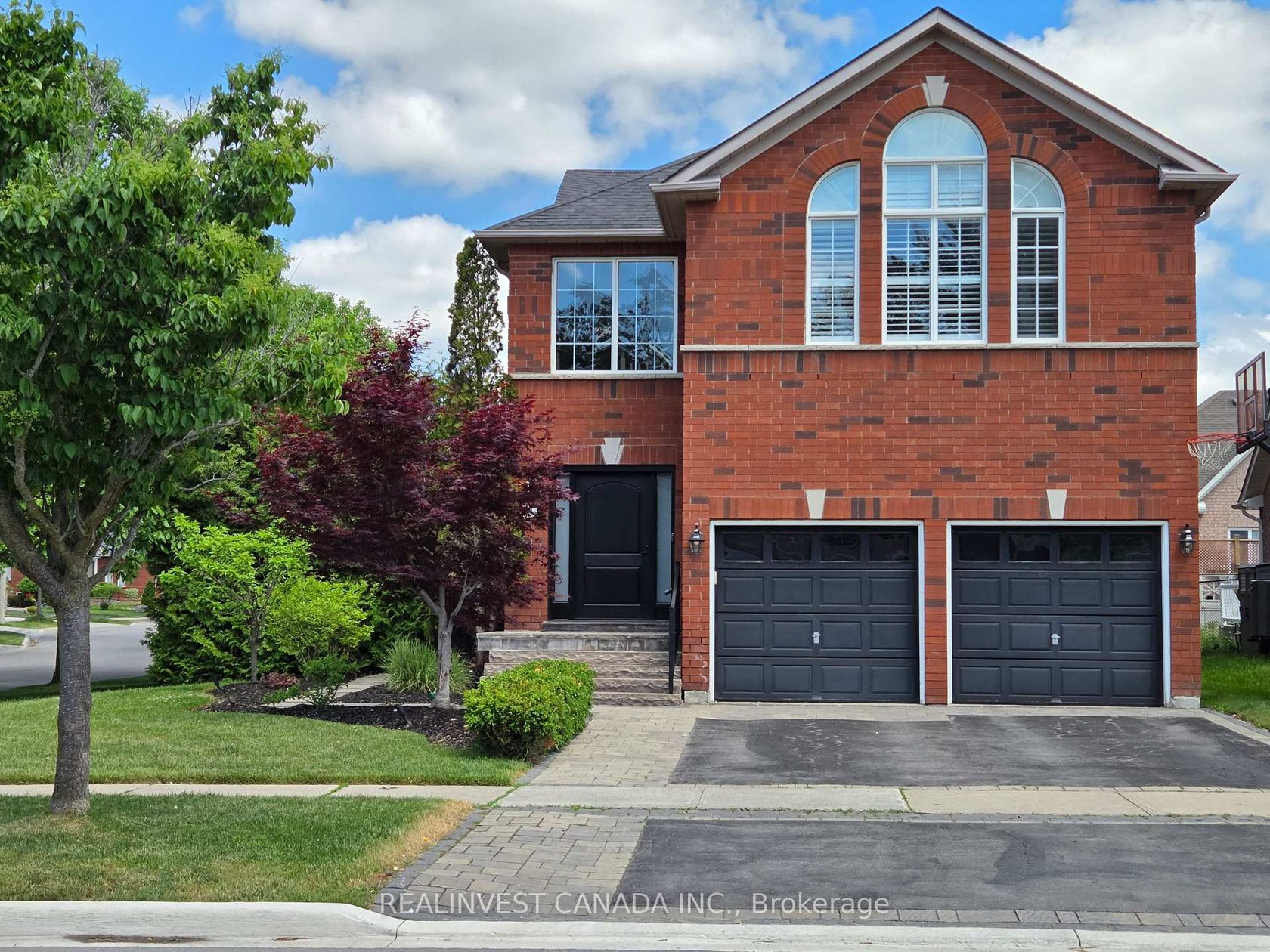 84 Worthington Avenue, Oak Ridges Lake Wilcox, Richmond Hill photo number 2