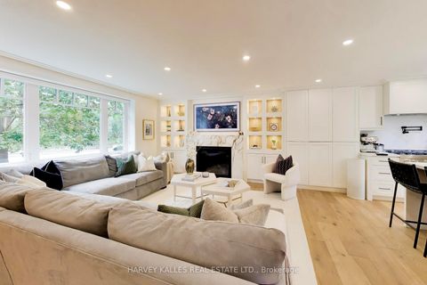 Photo 3 at 287 Yonge Boulevard, Nortown, Toronto