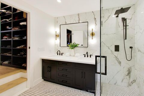 Photo 18 at 287 Yonge Boulevard, Nortown, Toronto