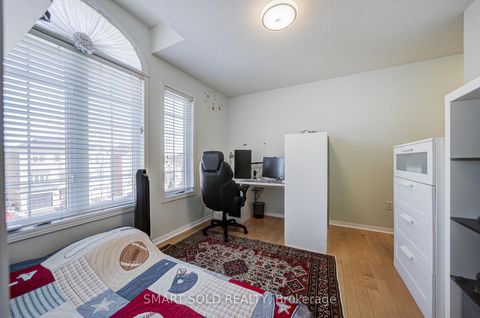 Photo 28 at 6 Sugarforest Drive, Patterson, Vaughan
