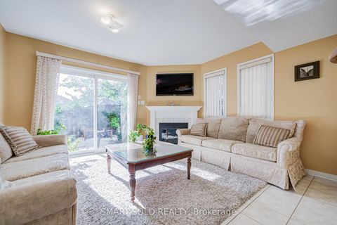 Photo 30 at 6 Sugarforest Drive, Patterson, Vaughan