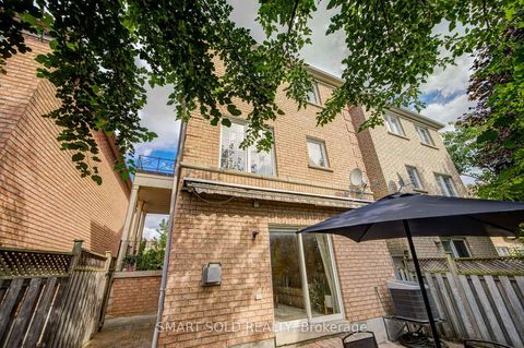 Photo 34 at 6 Sugarforest Drive, Patterson, Vaughan