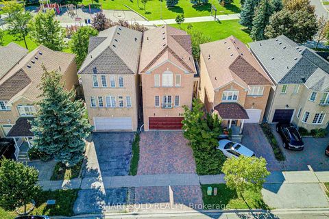Photo 36 at 6 Sugarforest Drive, Patterson, Vaughan