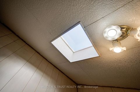 Photo 9 at 61 Wiggens Court, Malvern, Toronto