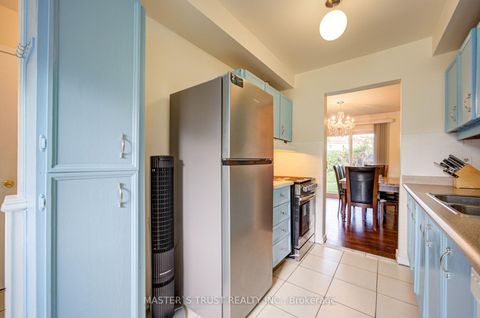 Photo 15 at 61 Wiggens Court, Malvern, Toronto